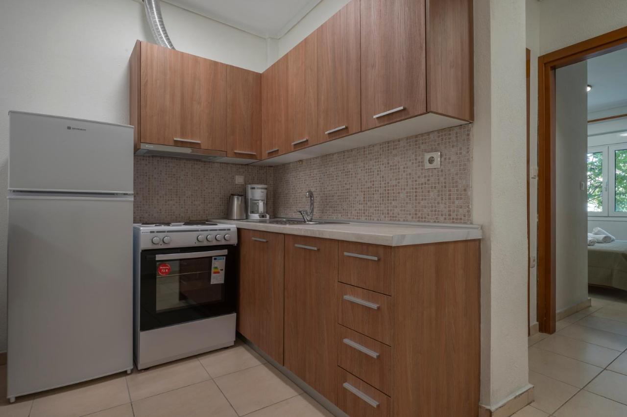 Kosmos Sevice Family Center 4a Apartment *